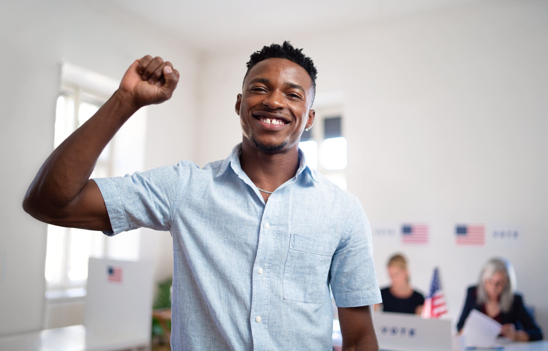 happy-african-american-man-voter-looking-at-camera-7KDNQCF.jpg